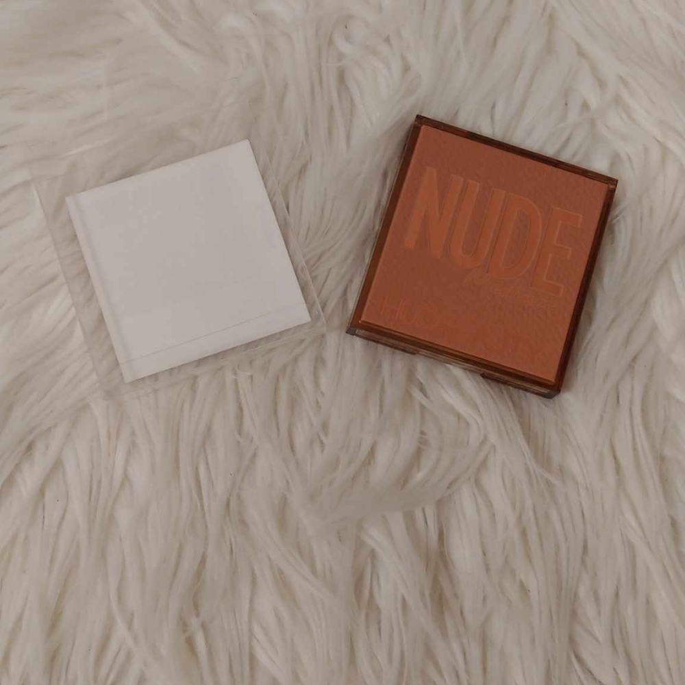 💖FIRM! NWT HUDA BEAUTY MEDIUM NUDE OBSESSIONS EYESHADOW PALETTE